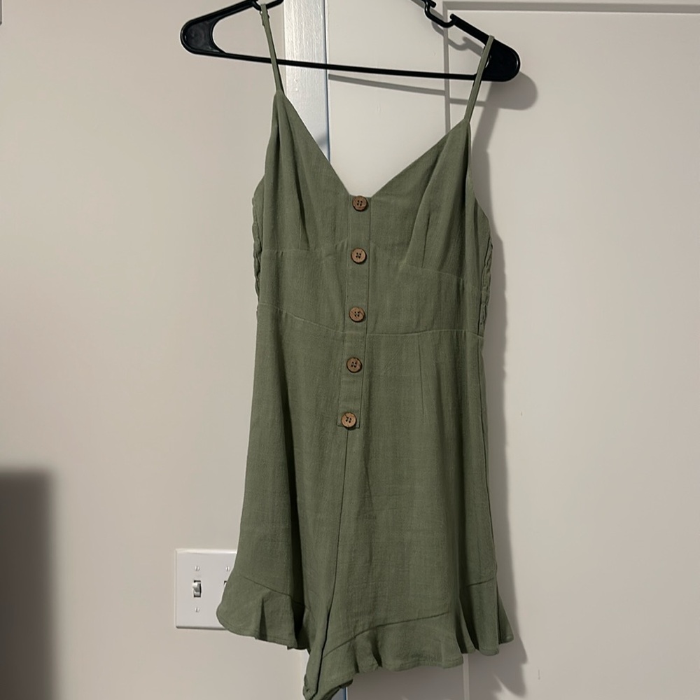Lulus green romper